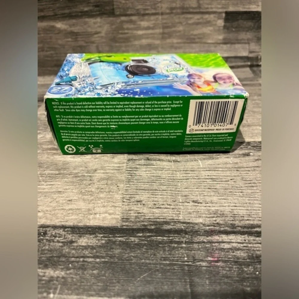 Fujifilm‎ Waterproof Quicksnap Waterproof Camera. Expired 11-2010….? Nostalgic?